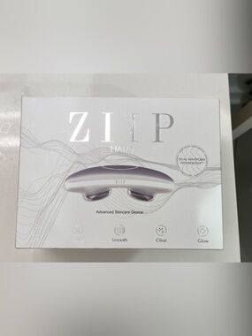 ZIIP HALO
All-In-One Microcurrent Facial Devices - (Excellent condition)